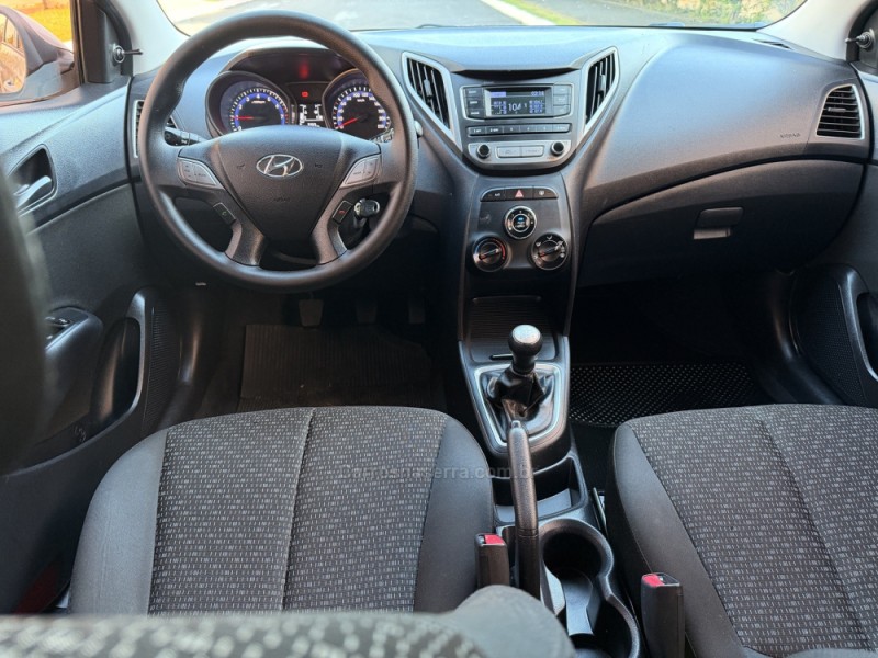 HB20 1.0 COMFORT 12V FLEX 4P MANUAL - 2017 - SãO LEOPOLDO