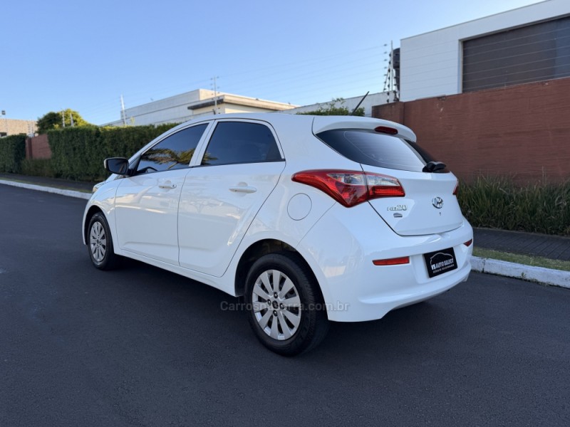 HB20 1.0 COMFORT 12V FLEX 4P MANUAL - 2017 - SãO LEOPOLDO