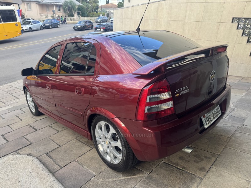 ASTRA 2.0 MPFI ADVANTAGE 8V FLEX 4P MANUAL - 2011 - GARIBALDI