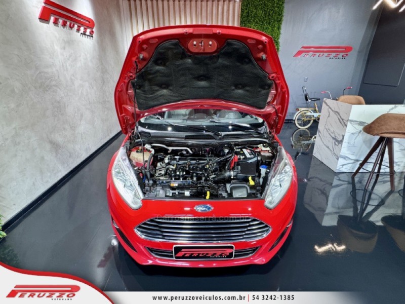 FIESTA 1.6 TITANIUM HATCH 16V FLEX 4P AUTOMÁTICO - 2015 - NOVA PRATA