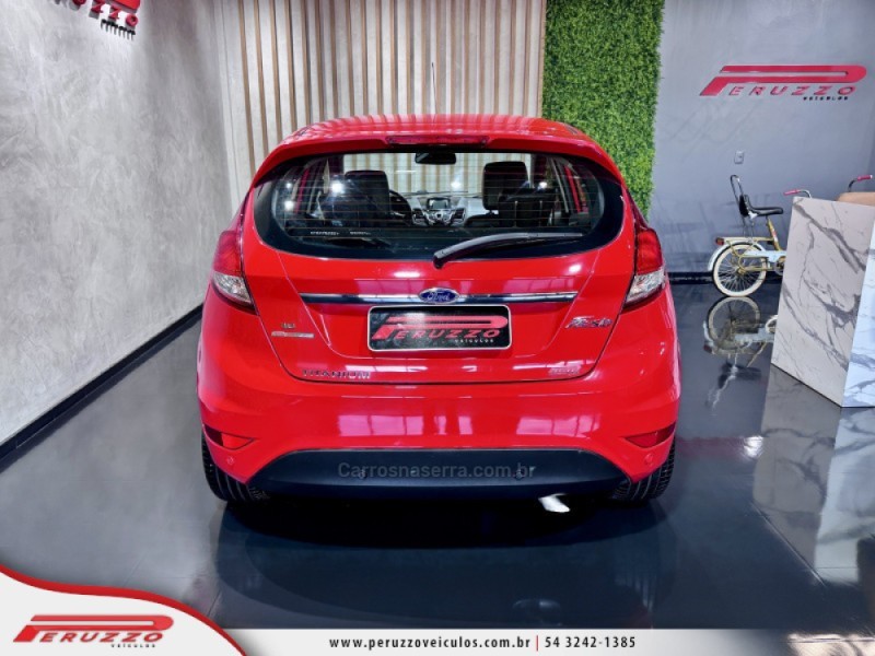 FIESTA 1.6 TITANIUM HATCH 16V FLEX 4P AUTOMÁTICO - 2015 - NOVA PRATA