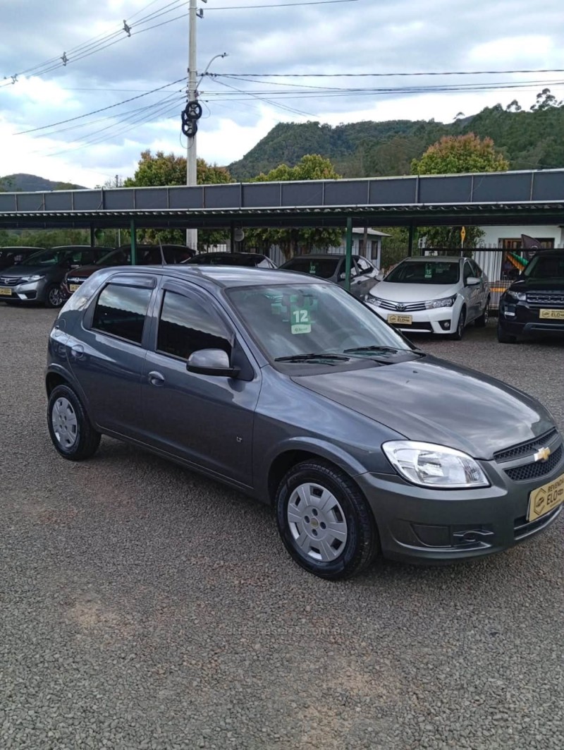 CELTA 1.0 MPFI LT 8V FLEX 4P MANUAL - 2012 - PICADA CAFé