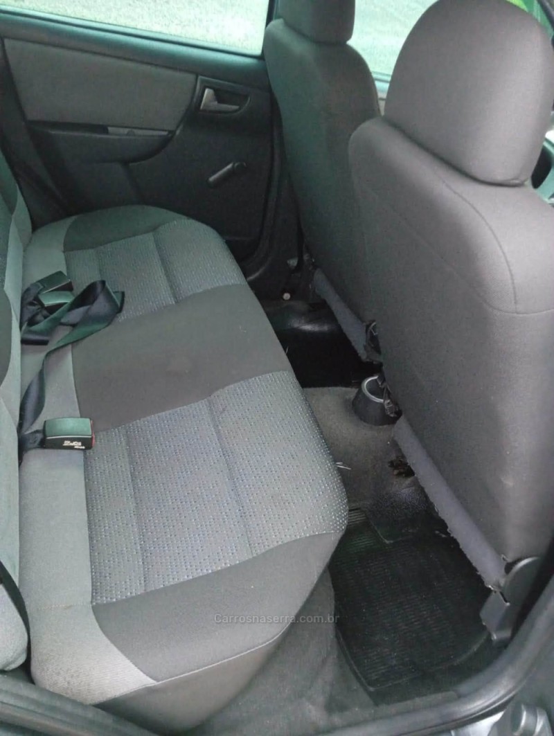 CELTA 1.0 MPFI LT 8V FLEX 4P MANUAL - 2012 - PICADA CAFé