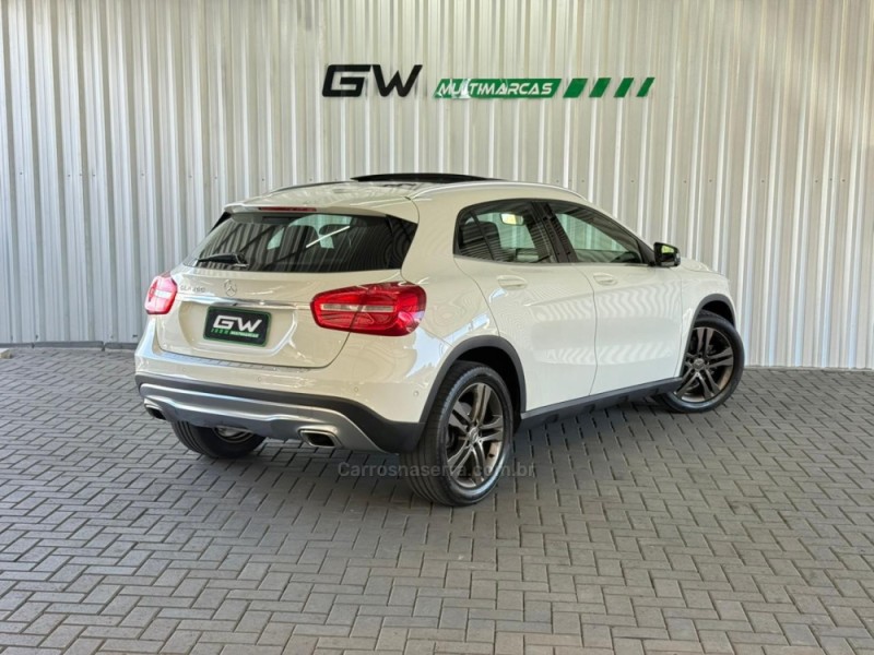 GLA 200 1.6 CGI VISION 16V TURBO FLEX 4P AUTOMÁTICO - 2015 - CAXIAS DO SUL