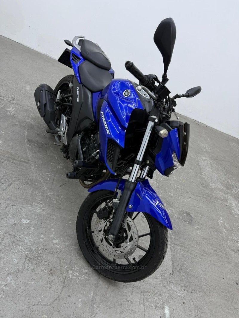 FAZER FZ25 ABS - 2022 - CAXIAS DO SUL
