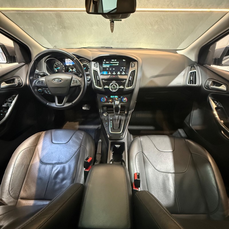 FOCUS 2.0 TITANIUM PLUS HATCH 16V FLEX 4P AUTO - 2018 - CAXIAS DO SUL