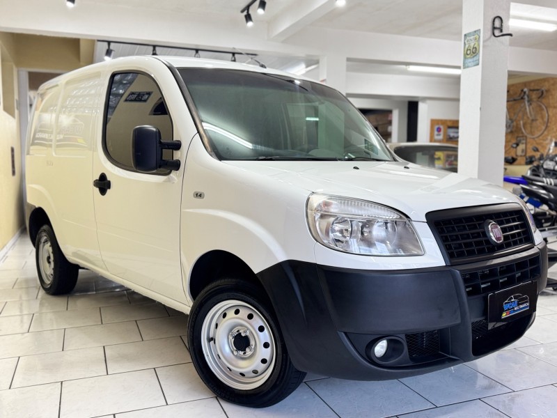 DOBLÓ 1.4 MPI FIRE 8V FLEX 4P MANUAL - 2013 - CAXIAS DO SUL