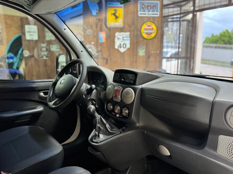 DOBLÓ 1.4 MPI FIRE 8V FLEX 4P MANUAL - 2013 - CAXIAS DO SUL