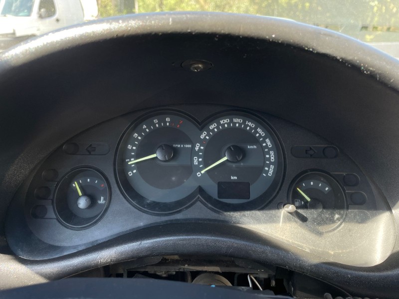 CLASSIC 1.0 MPFI VHCE 8V FLEX 4P MANUAL - 2011 - CAXIAS DO SUL