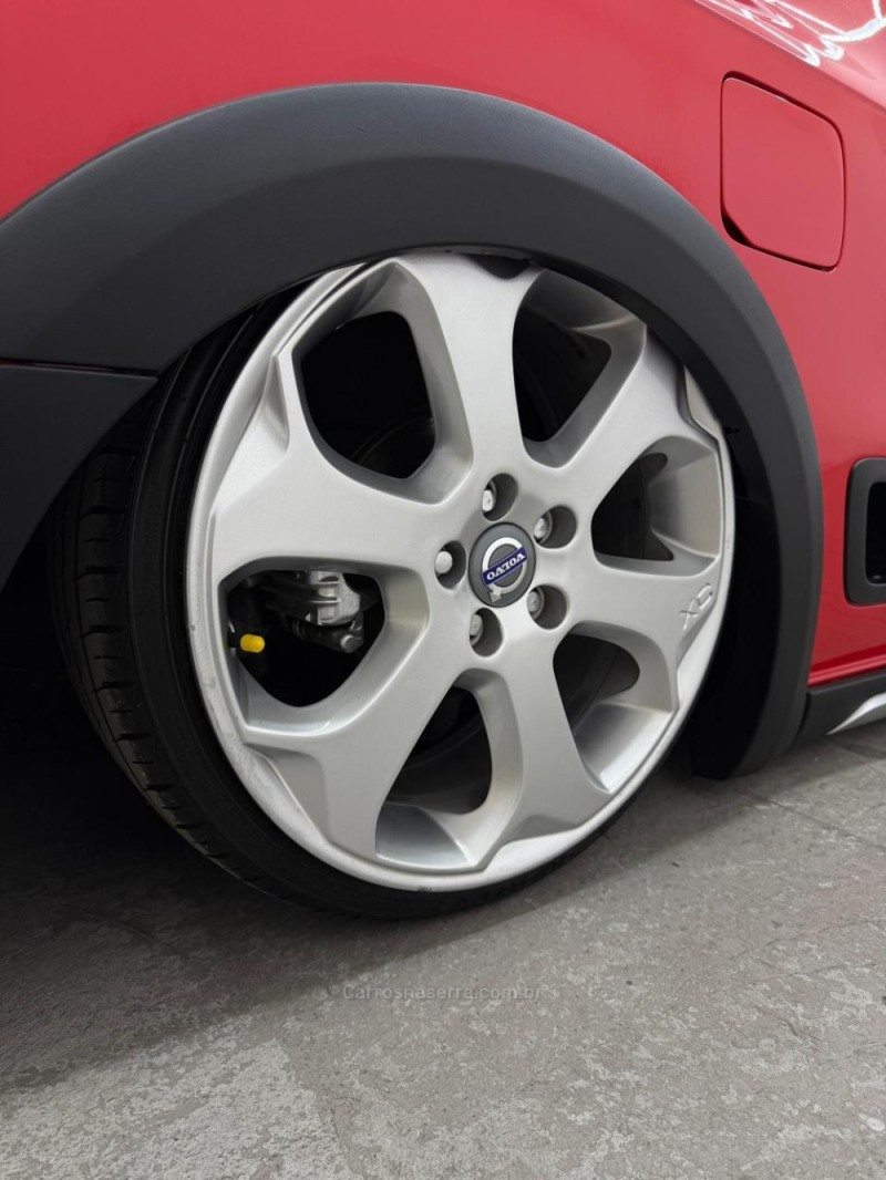 SAVEIRO 1.6 CROSS CE 8V FLEX 2P MANUAL - 2015 - CAXIAS DO SUL
