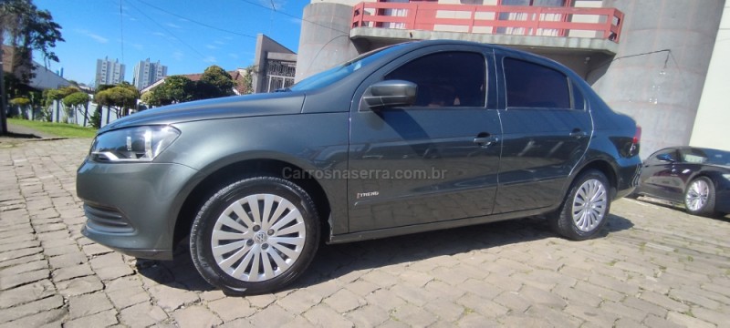 VOYAGE 1.6 MI CITY 8V FLEX 4P MANUAL