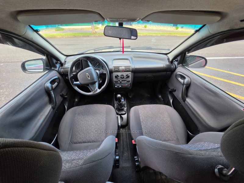 CORSA 1.0 MPFI CLASSIC SEDAN 8V GASOLINA 4P MANUAL - 2004 - VERANóPOLIS