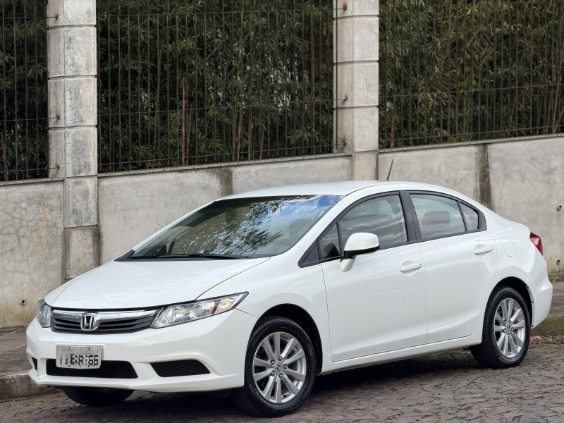civic 1.8 lxs 16v flex 4p automatico 2015 dois irmaos
