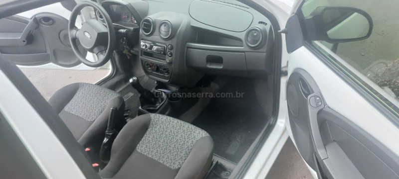 KA 1.0 MPI CLASS 8V FLEX 2P MANUAL - 2012 - FARROUPILHA