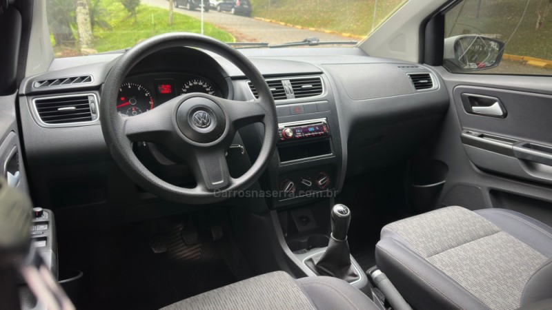 FOX 1.6 MI 8V FLEX 4P MANUAL - 2013 - CAXIAS DO SUL