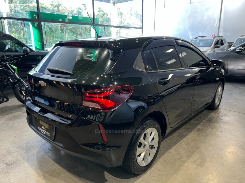 ONIX 1.0 LT2 FLEX 4P MANUAL - 2021 - CAXIAS DO SUL