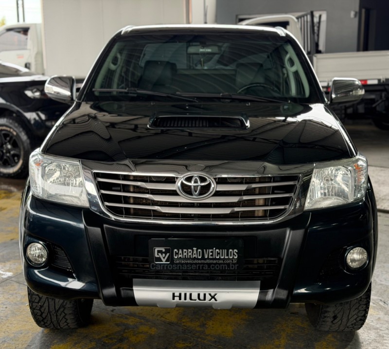 HILUX 3.0 SRV 4X4 CD 16V TURBO INTERCOOLER DIESEL 4P AUTOMÁTICO - 2012 - PAROBé