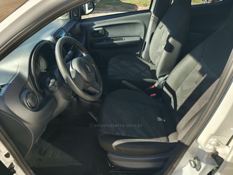 MOBI 1.0 8V EVO FLEX LIKE. MANUAL - 2025 - GUAPORé