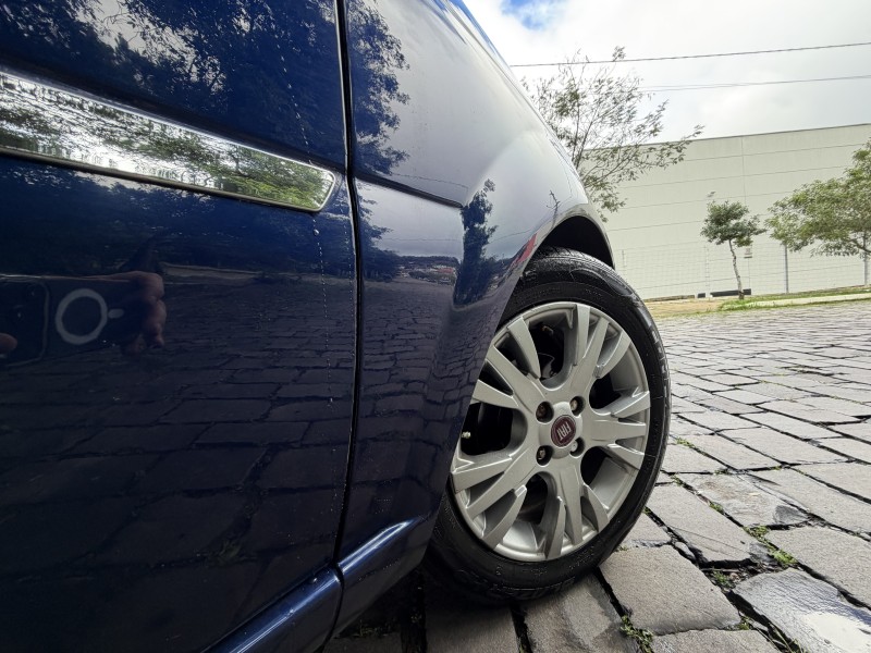 PALIO 1.4 MPI ELX 8V FLEX 4P MANUAL - 2010 - CAXIAS DO SUL