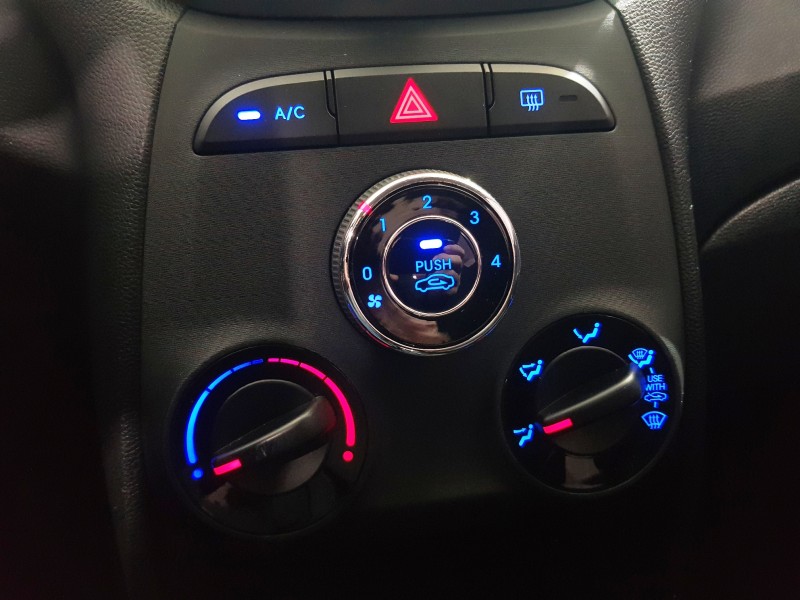 HB20 1.6 COMFORT PLUS 16V FLEX 4P MANUAL - 2015 - CAXIAS DO SUL