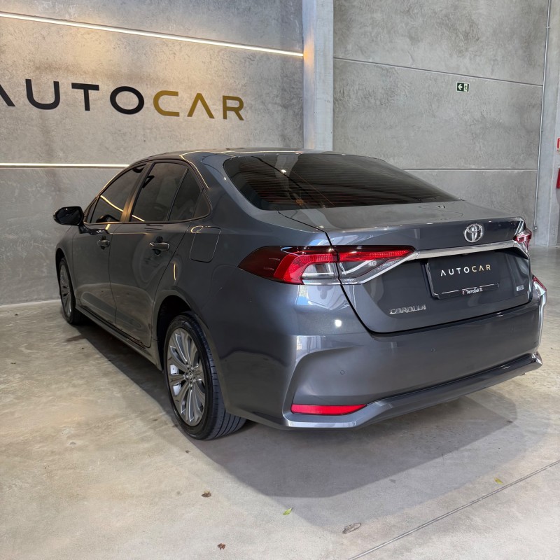COROLLA 2.0 XEI 16V FLEX 4P AUTOMÁTICO - 2023 - CAXIAS DO SUL