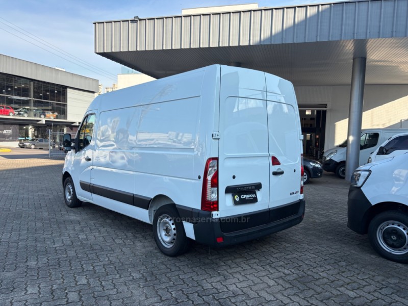 MASTER 2.3 GRAND FURGÃO L2H2 16V TURBO INTERCOOLER DIESEL 4P MANUAL - 2022 - FARROUPILHA