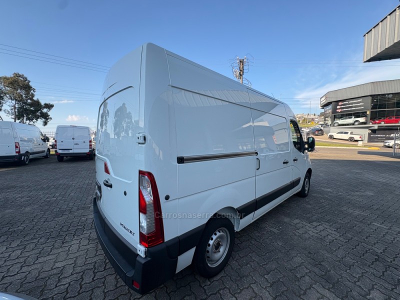MASTER 2.3 GRAND FURGÃO L2H2 16V TURBO INTERCOOLER DIESEL 4P MANUAL - 2022 - FARROUPILHA