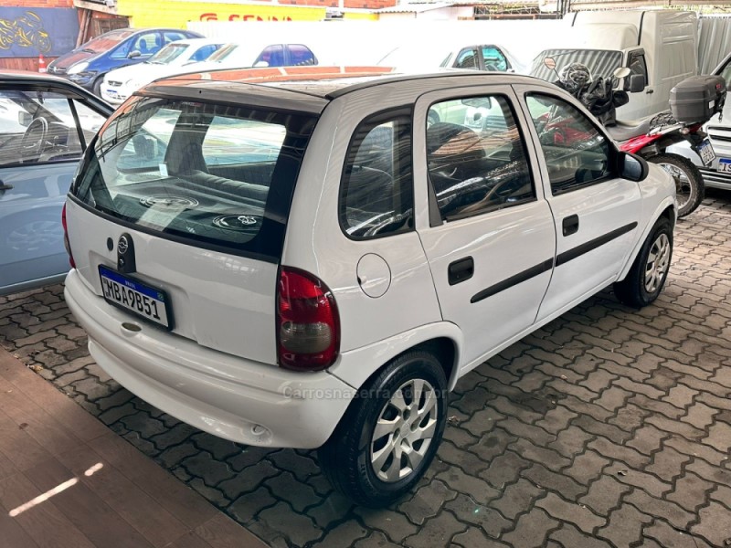 CELTA 1.0 MPFI 8V GASOLINA 4P MANUAL - 1999 - CAMPO BOM