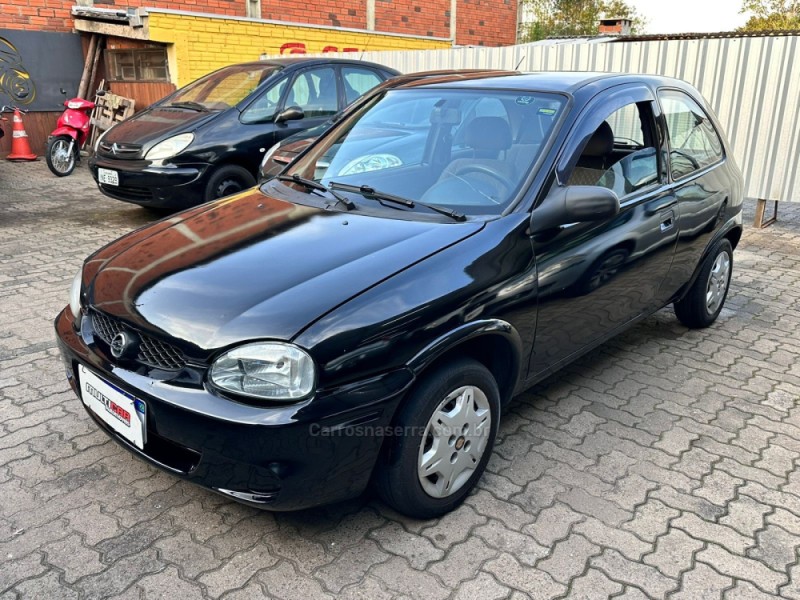 CELTA 1.0 MPFI 8V GASOLINA 2P MANUAL - 2000 - CAMPO BOM