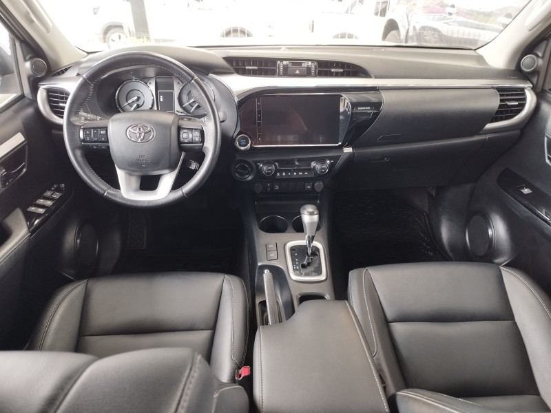 HILUX 2.8 SRV 4X4 CD 16V DIESEL 4P AUTOMÁTICO - 2025 - VERANóPOLIS