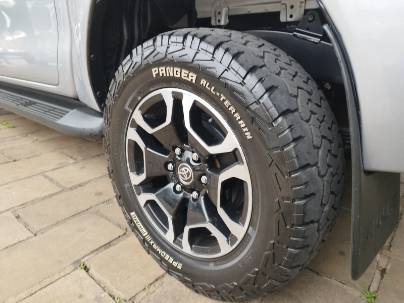 HILUX 2.8 SRV 4X4 CD 16V DIESEL 4P AUTOMÁTICO - 2025 - VERANóPOLIS