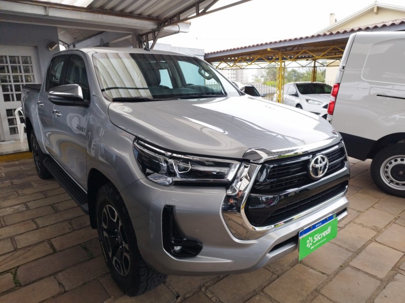 HILUX 2.8 SRV 4X4 CD 16V DIESEL 4P AUTOMÁTICO - 2025 - VERANóPOLIS