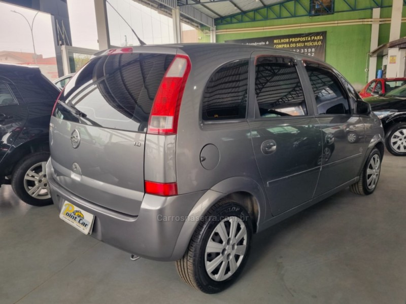 MERIVA 1.8 MPFI 8V GASOLINA 4P MANUAL - 2004 - VACARIA