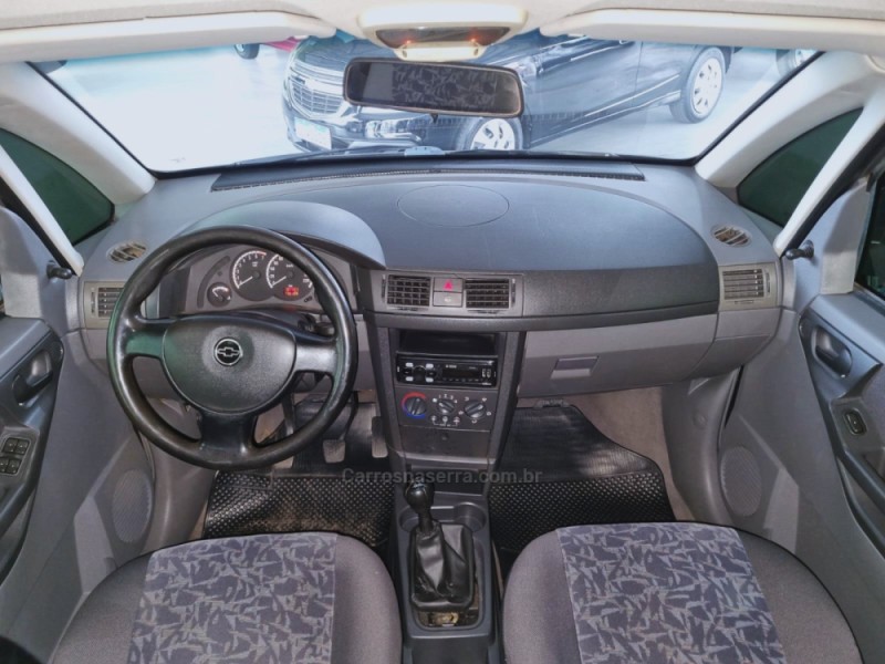 MERIVA 1.8 MPFI 8V GASOLINA 4P MANUAL - 2004 - VACARIA
