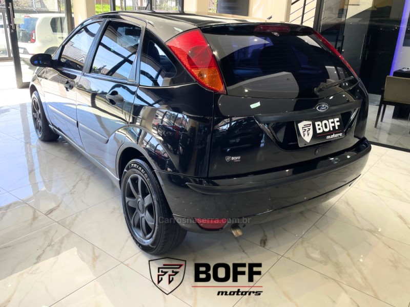 FOCUS 1.6 8V FLEX 4P MANUAL - 2009 - CAXIAS DO SUL