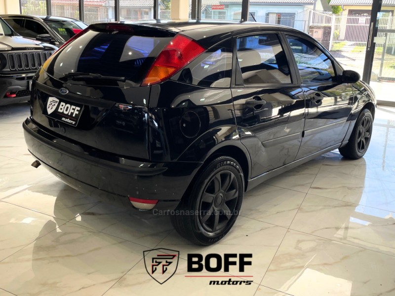 FOCUS 1.6 8V FLEX 4P MANUAL - 2009 - CAXIAS DO SUL