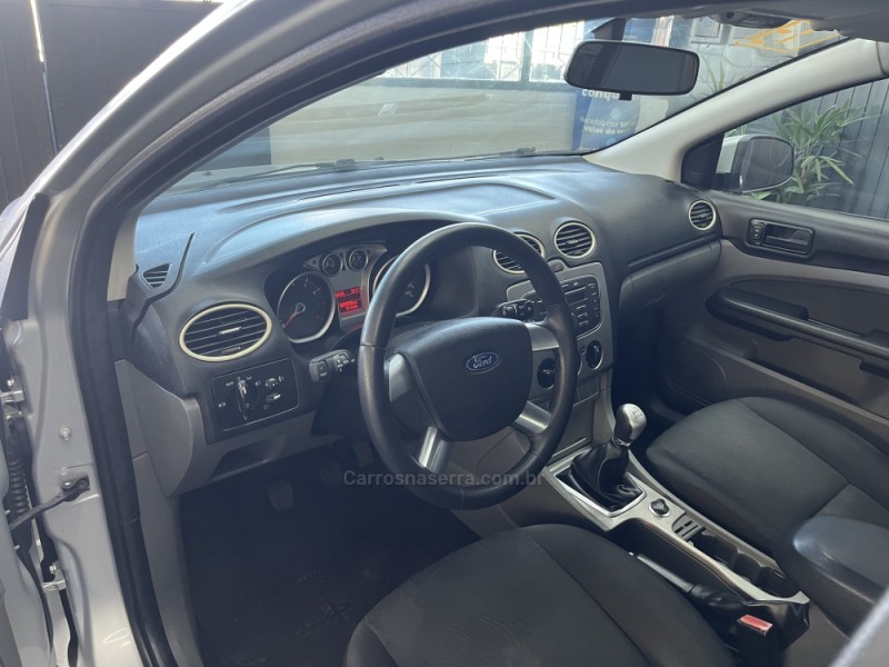 FOCUS 1.6 8V FLEX 4P MANUAL - 2013 - CAXIAS DO SUL