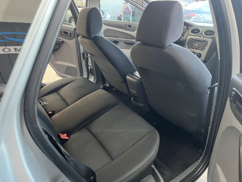 FOCUS 1.6 8V FLEX 4P MANUAL - 2013 - CAXIAS DO SUL