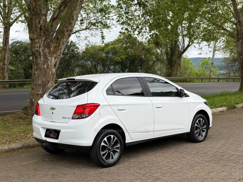ONIX 1.4 MPFI LTZ 8V FLEX 4P AUTOMÁTICO - 2015 - DOIS IRMãOS