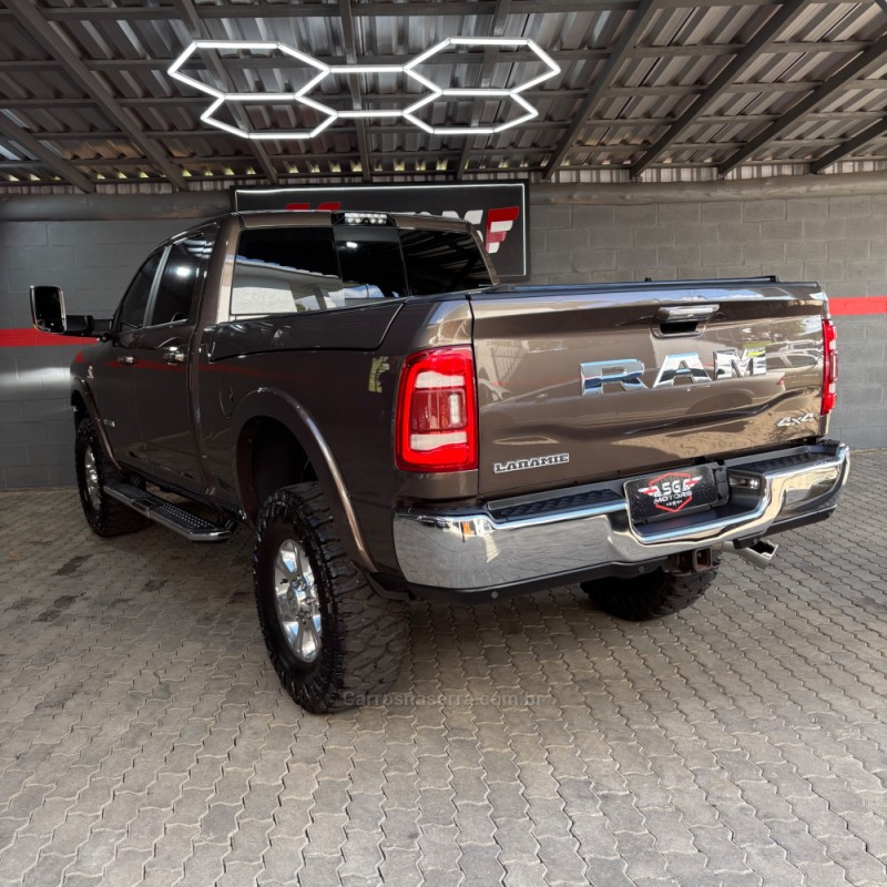 2500 LARAMIE 6.7 CD 4X4 TDI DIESEL 4P AUTOMÁTICA - 2019 - HARMONIA