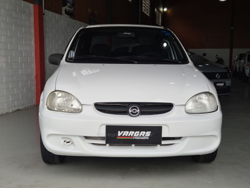 CORSA 1.6 MPFI CLASSIC SEDAN 8V GASOLINA 4P MANUAL - 2003 - CAXIAS DO SUL