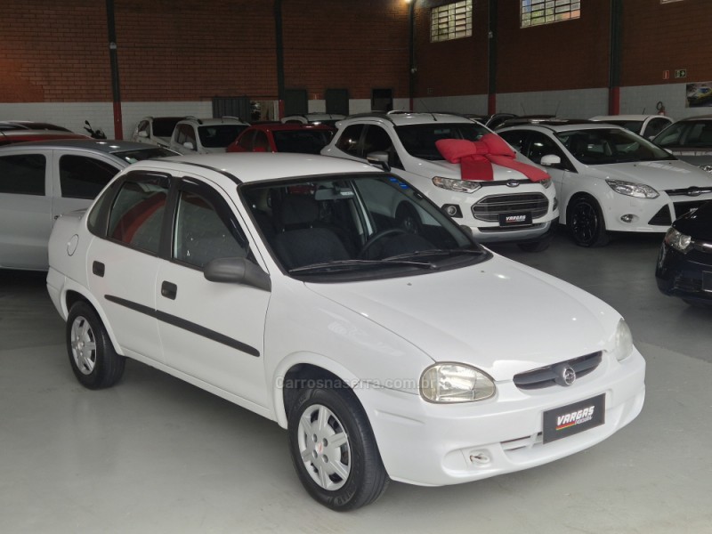 CORSA 1.6 MPFI CLASSIC SEDAN 8V GASOLINA 4P MANUAL - 2003 - CAXIAS DO SUL