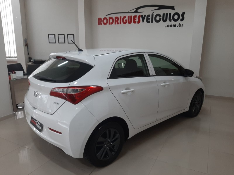 HB20 1.0 COMFORT 12V FLEX 4P MANUAL - 2015 - CAXIAS DO SUL