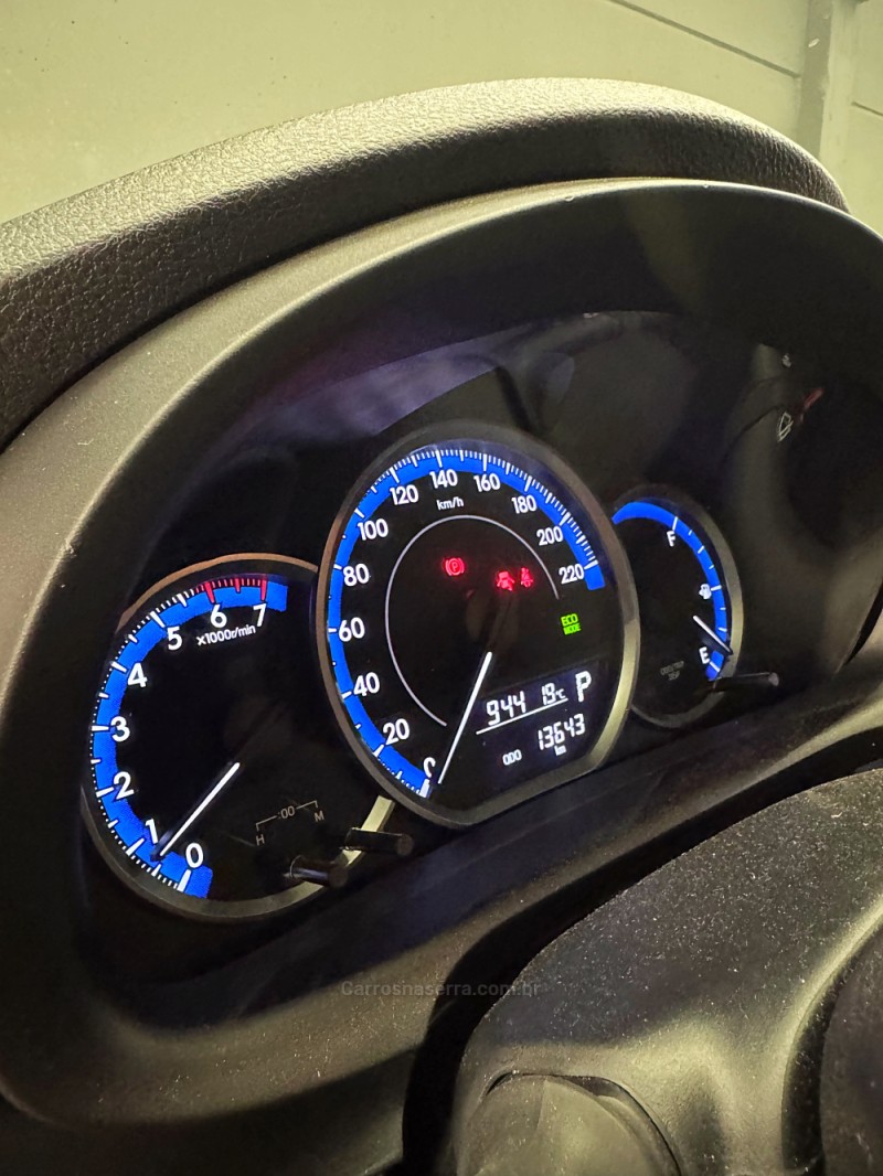 YARIS 1.5 XL SEDAN 16V FLEX 4P AUTOMÁTICO - 2024 - PASSO FUNDO