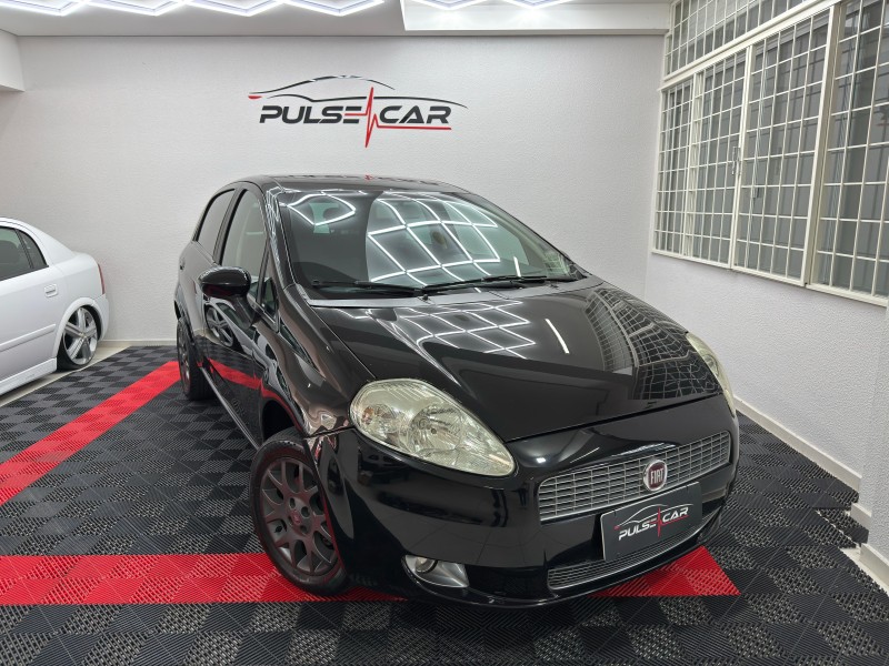 PUNTO 1.4 ELX 8V FLEX 4P MANUAL - 2010 - CAXIAS DO SUL