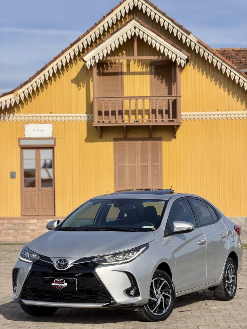 yaris 1.5 xls sedan 16v flex 4p automatico 2024 antonio prado
