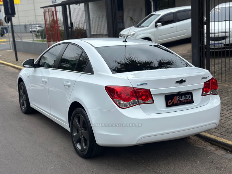 CRUZE 1.8 LT 16V FLEX 4P AUTOMÁTICO - 2012 - PAROBé