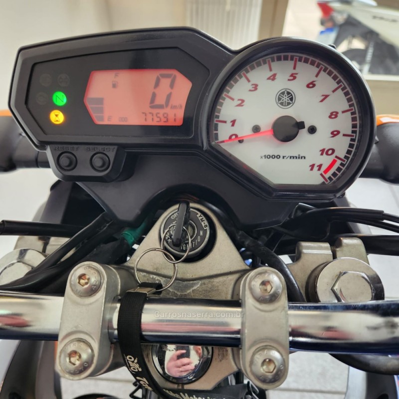 FAZER YS 250 BLUEFLEX - 2014 - FARROUPILHA