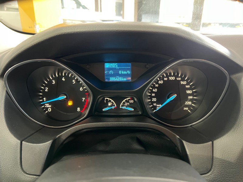 FOCUS 2.0 SE SEDAN 16V FLEX 4P AUTOMÁTICO - 2017 - CAXIAS DO SUL