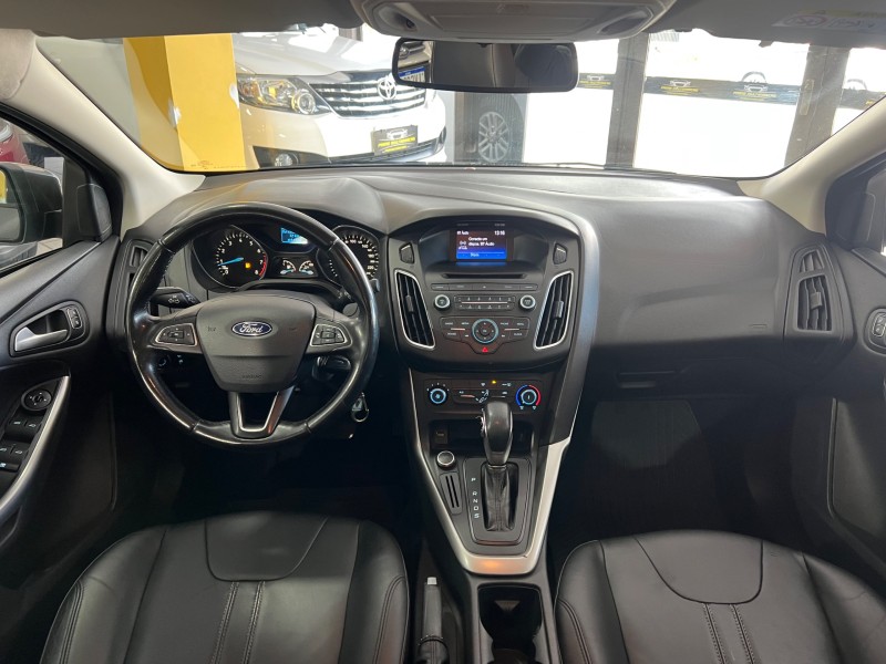 FOCUS 2.0 SE SEDAN 16V FLEX 4P AUTOMÁTICO - 2017 - CAXIAS DO SUL